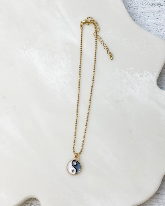 Enamel Yin Yang Charm Ankle Bracelet