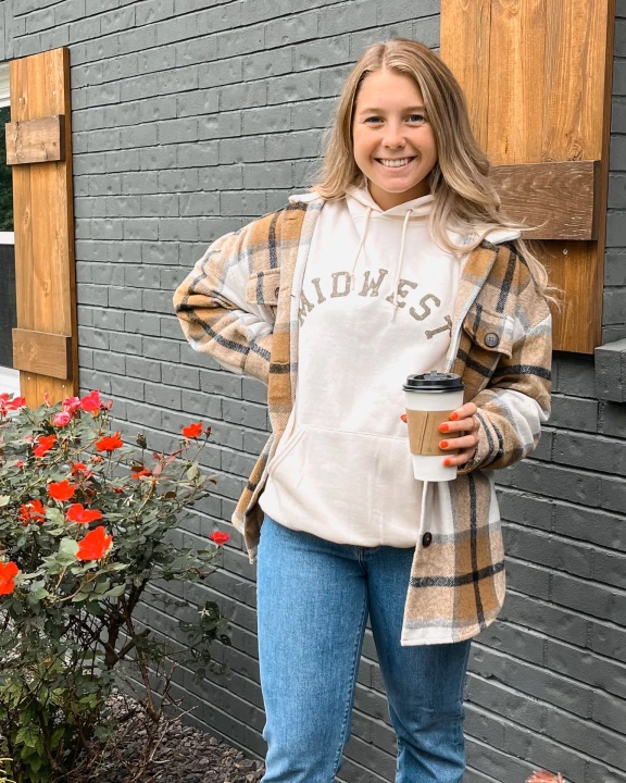 MIDWEST - Sweet Cream Hooded Sweatshirt