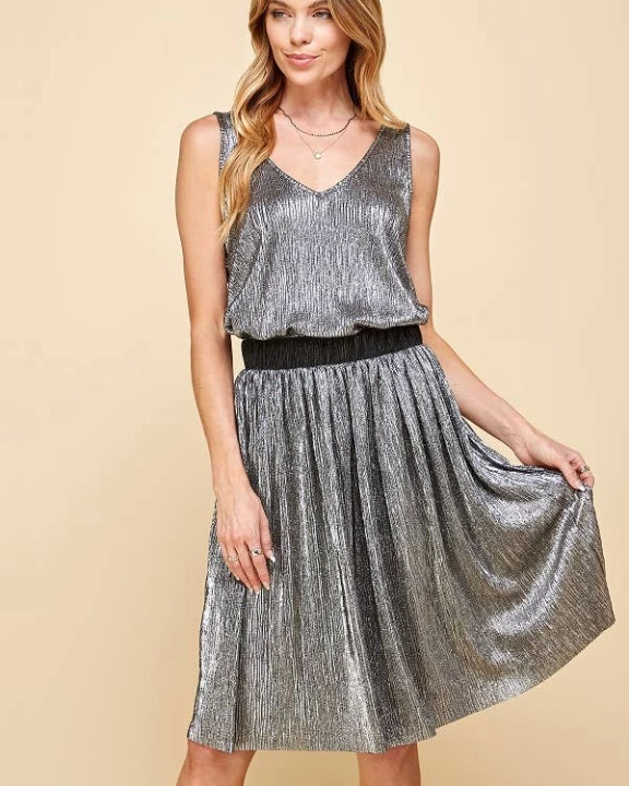 WOMEN SLEEVELESS SILVER METALLIC TEXTURED TOP