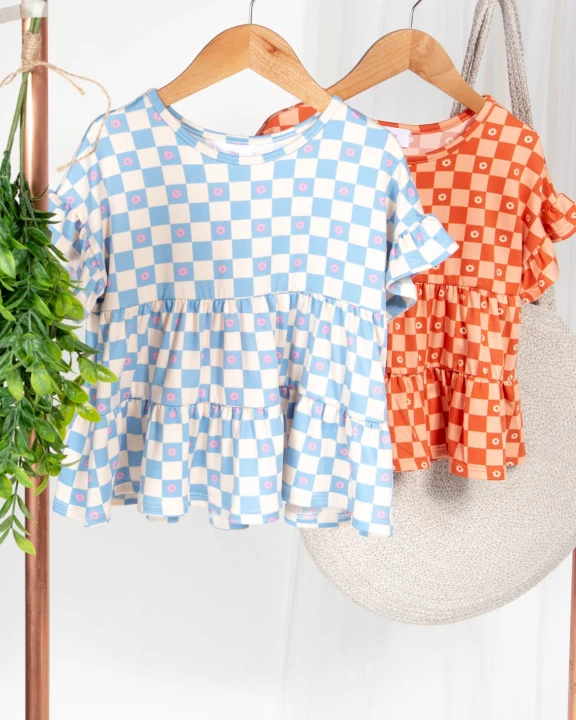 FLOWER CHECKER PRINT RUFFLE DETAIL TOP